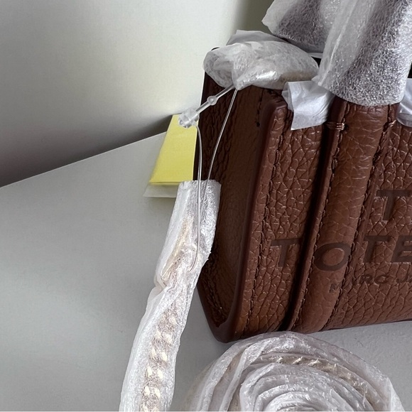 New Marc Jacobs Nano Tote Crossbody Bag - Picture 7 of 10